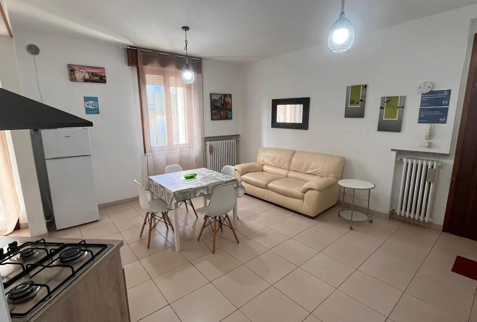Good's House- Ampio appartamento vicino al mare Rimini 0*,